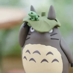 Jigsaw Puzzle*Maison Ghibli Kumukumu 3D Puzzle Big Totoro with leaf - My Neighbor Totoro