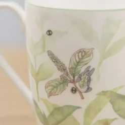 Kitchenware*Maison Ghibli Mug Totoro on a leaf - My Neighbor Totoro