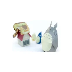 Arts And Crafts*Maison Ghibli Origami Set Totoro in front of the house - My Neighbor Totoro