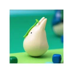 Toys*Maison Ghibli Round Bottomed Figurine Small Totoro with leaf - My Neighbor Totoro